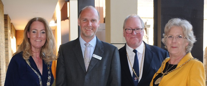 Charterhouse Science, Maths and Coeducation news | Dickinson School Consulting