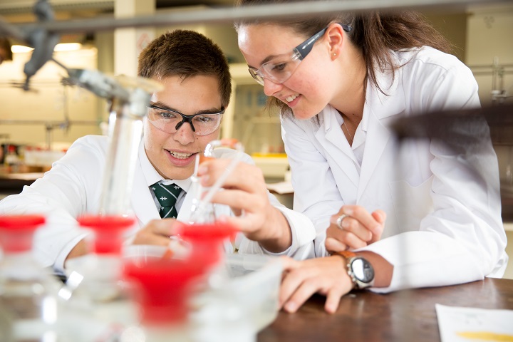 Stonyhurst’s support for aspiring medics | Dickinson School Consulting