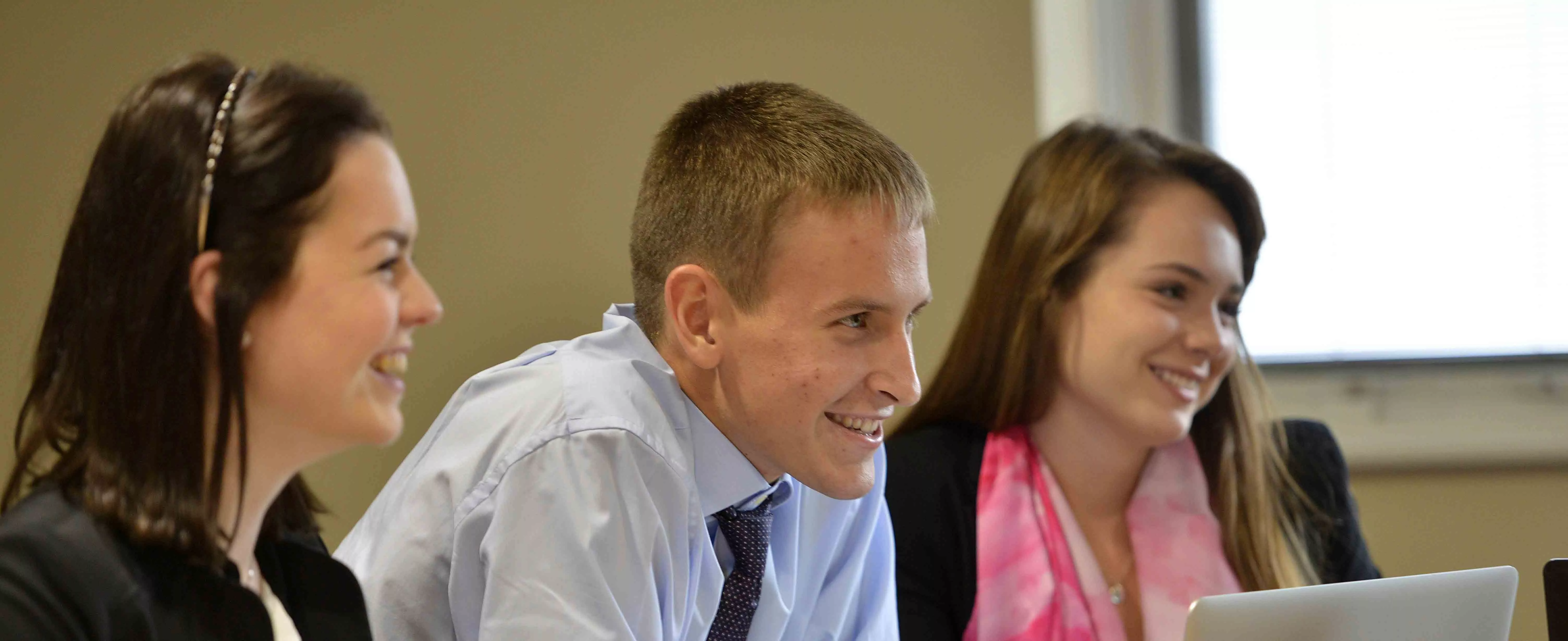 Sixth Form students in King Edward's School Witley's Business & Finance Centre Boardroom | Dickinson British Boarding School Consulting